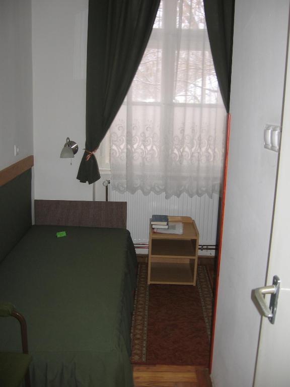 Mater Salvatoris House Hotell Gödöllő Rum bild