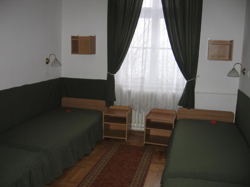 Mater Salvatoris House Hotell Gödöllő Rum bild